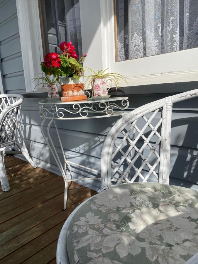 Wee Blue Bnb- Central Cosy Villa Timaru Ngoại thất bức ảnh