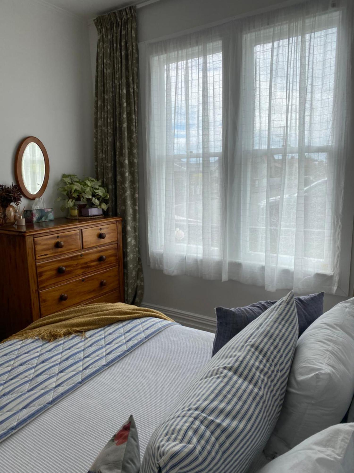 Wee Blue Bnb- Central Cosy Villa Timaru Ngoại thất bức ảnh